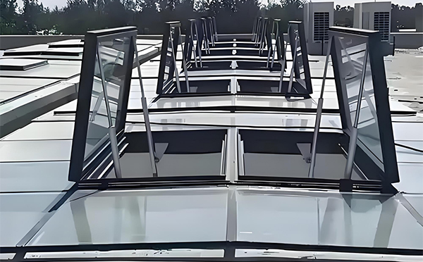 头屯河排烟窗 头屯河排烟窗