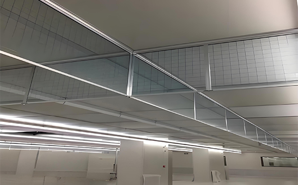 头屯河玻璃挡烟垂壁