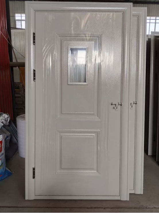 头屯河学校教室门 头屯河学校教室门