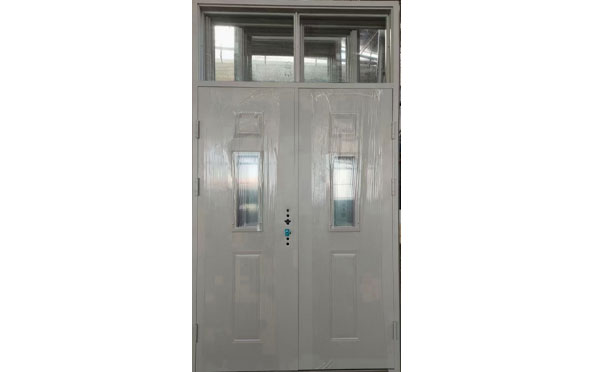 头屯河学校教室门