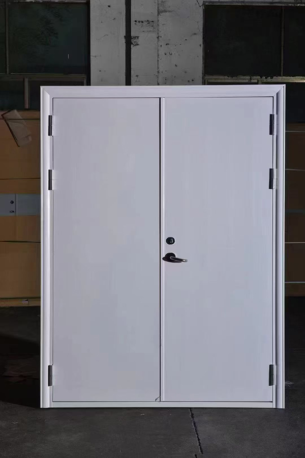 酒店项目完成公共区域头屯河防火门布设